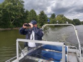 Ausschau halten - Die Wasserschutzpolizei in der Polizeidirektion West hat am Wochenende Schwerpunktkontrollen durchgeführt.