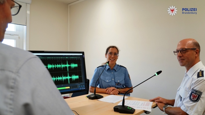 Podcast "Sprechwunsch" - Aufzeichnung mit Polizeiführer Karsten Schiewe