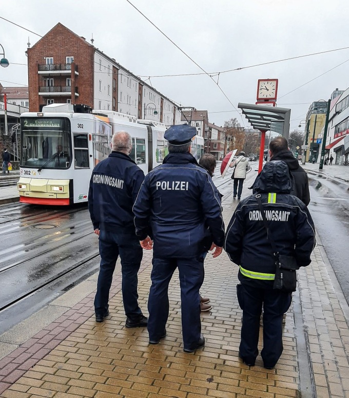 gemeinsame Kontrollen im ÖPNV am 15.12.2021