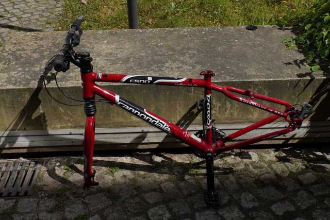Rahmen mit Federgabel Mountainbike, Cannondale, F500CAAD4, rot