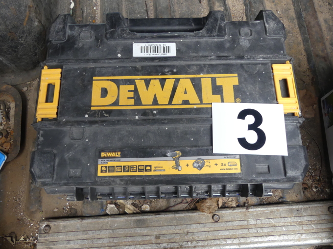 Eigentümer gesucht: Akku Schlagschrauber DeWalt