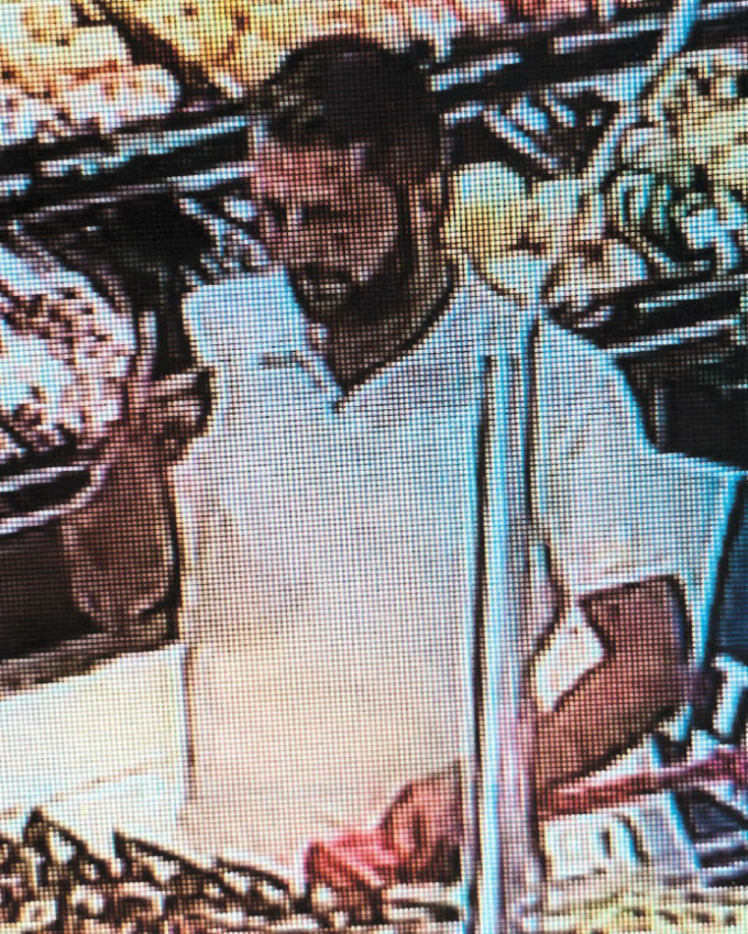 Zweiter Tatverdächtigen zum räuberischen Diebstahl in Brieselang im Geschäft