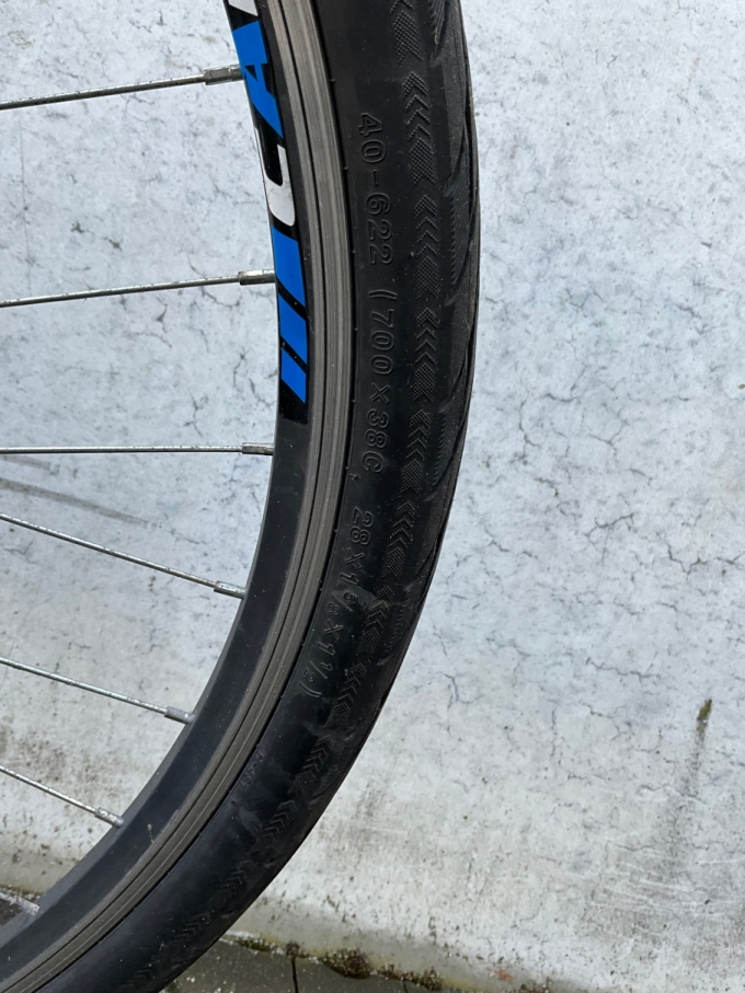 Eigentümerfahndung - Fahrrad_Reifen