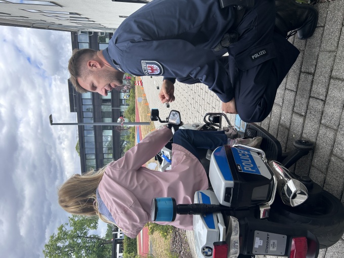 Kinderparcours Mini-Polizeimotorrad