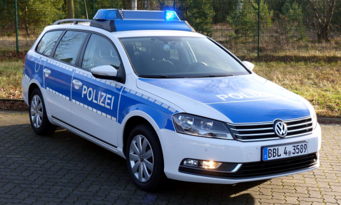 VW Passat Variant 2-0 TDI  - Seitenansicht